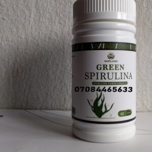 green spirulina capsules